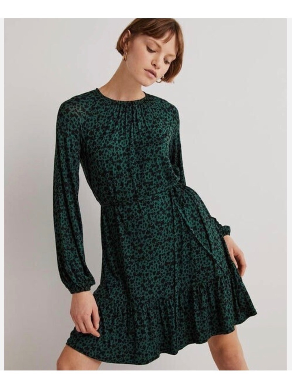 Boden Black Green Ruffle hem Long Sleeve 8L dress